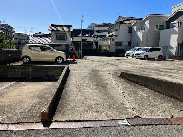 真浄寺駐車場の外観・駐車場イメージ2枚目