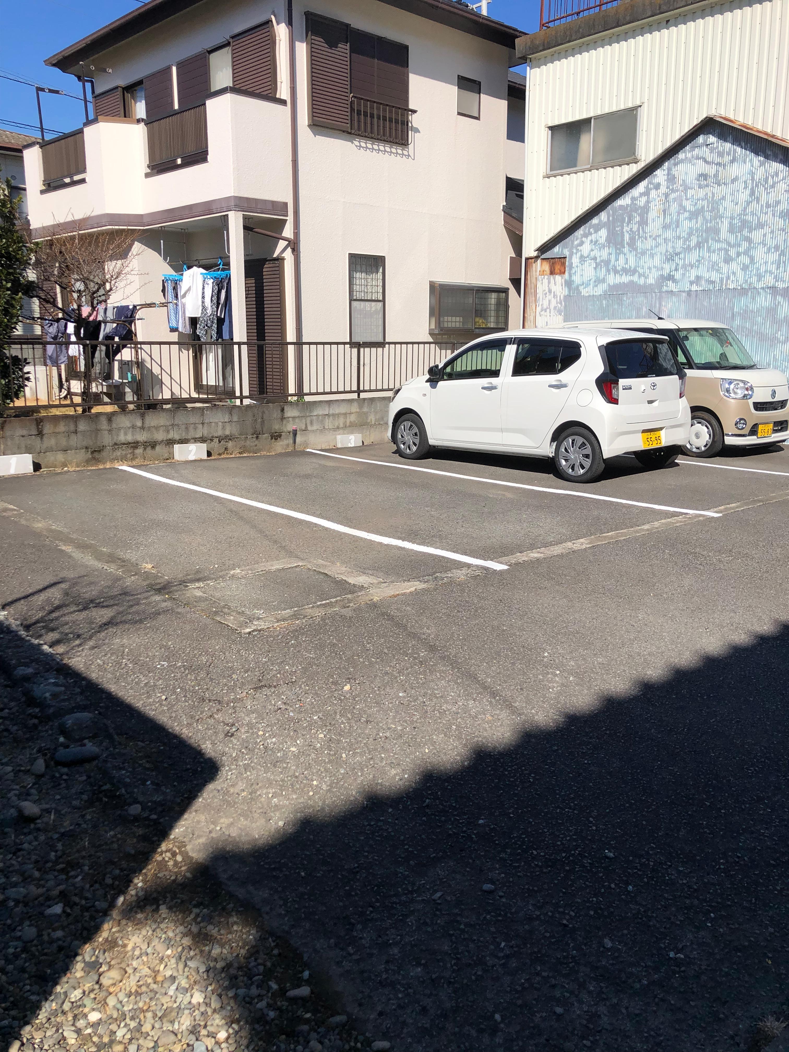 西間門駐車場の外観・駐車場イメージ1枚目