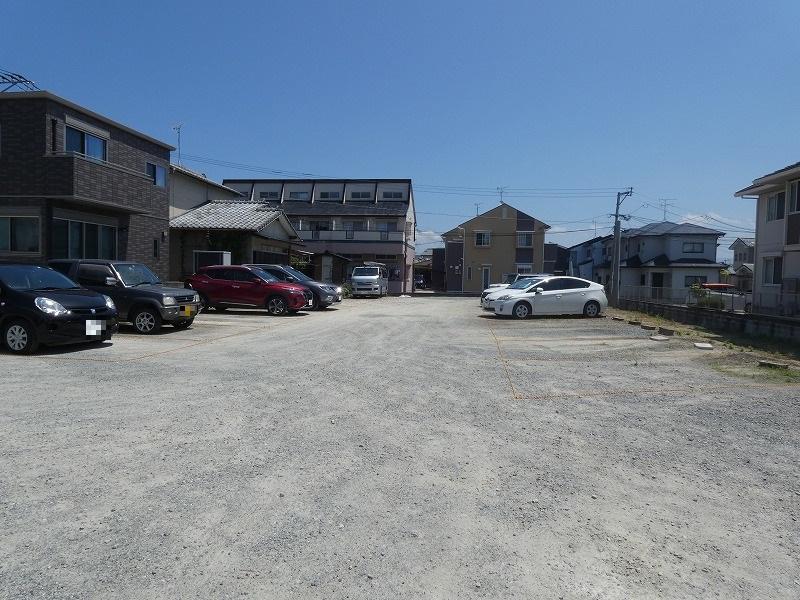 奈多3丁目T・I駐車場の外観・駐車場イメージ3枚目