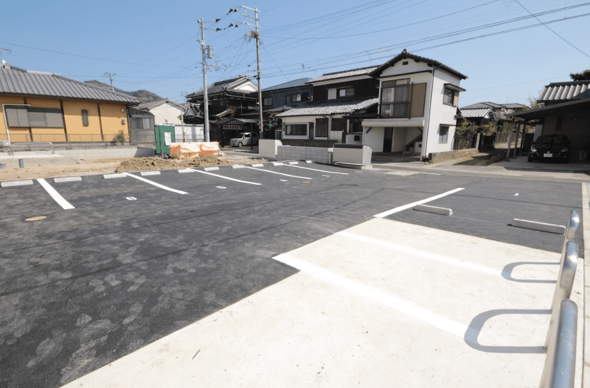 CB久留米ネージュの外観・駐車場イメージ1枚目