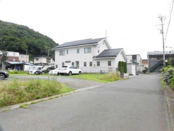 クロワール第2月極駐車場の外観・駐車場イメージ2枚目