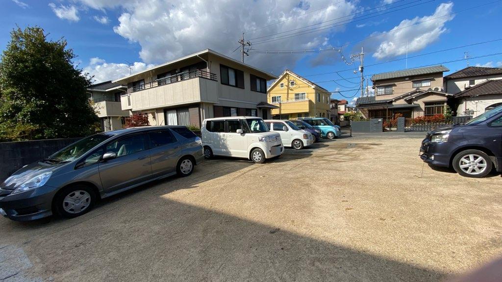佐藤 福富(290)駐車場 の外観・駐車場イメージ2枚目