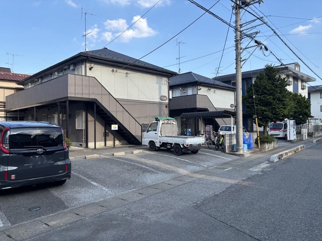 ハッピー清水 BC 敷地内駐車場の外観・駐車場イメージ1枚目