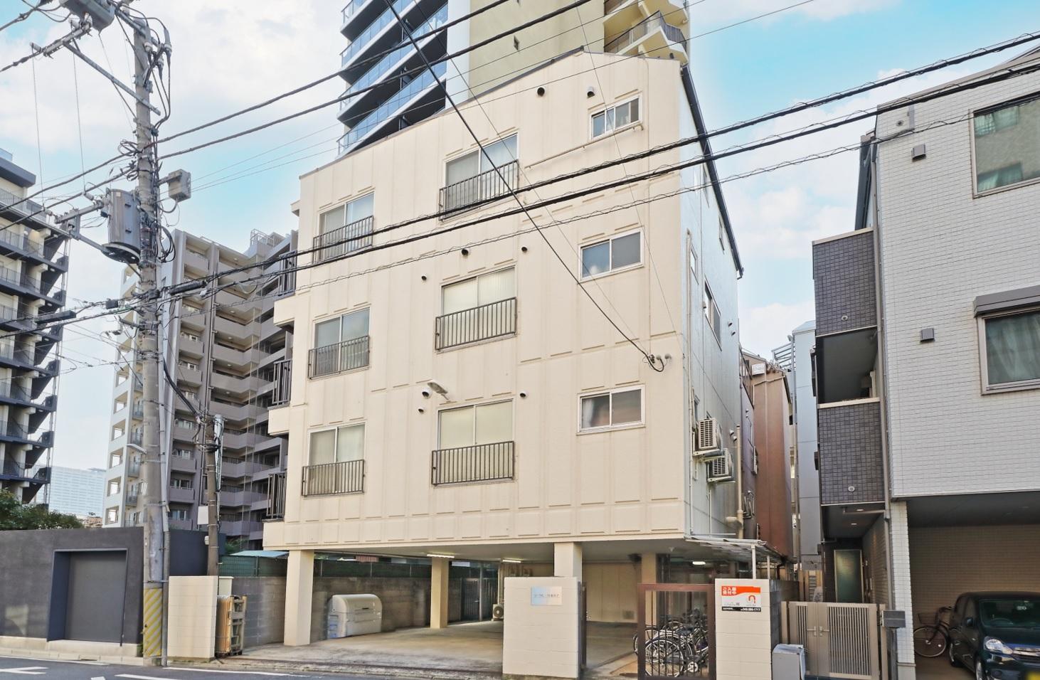 ラ・クレール新丸子(駐車場)の外観・駐車場イメージ1枚目