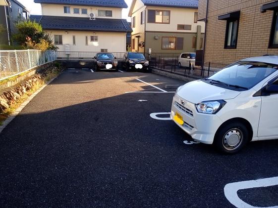 岩栄(17481)の外観・駐車場イメージ1枚目