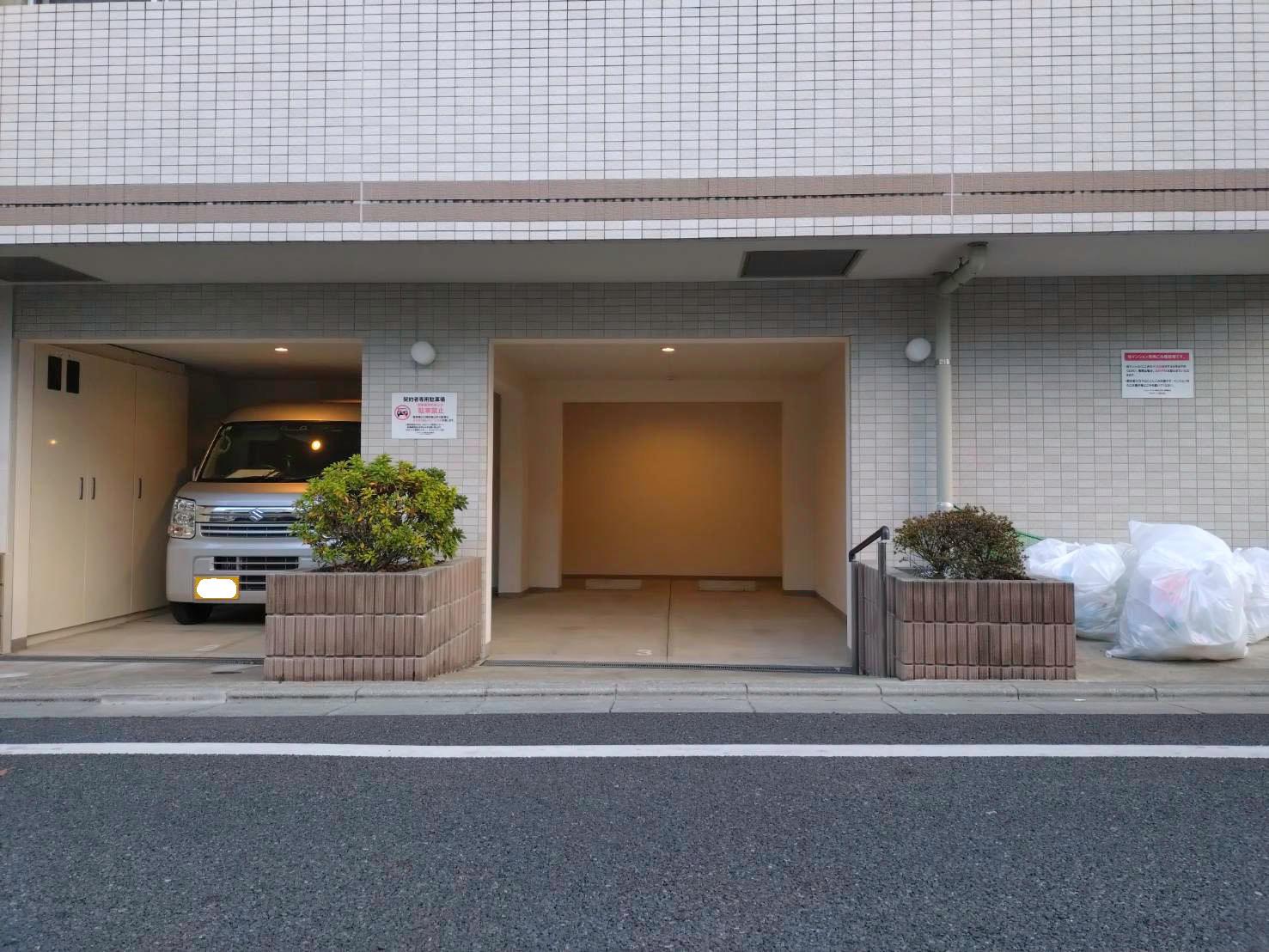 スカイコートパレス駒沢大学Ⅱの外観・駐車場イメージ1枚目