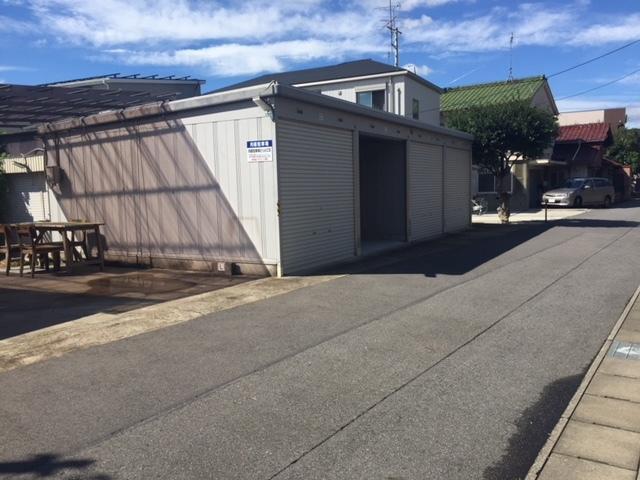 FKモンベル車庫の外観・駐車場イメージ2枚目