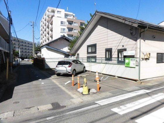 新田町中山駐車場の外観・駐車場イメージ1枚目