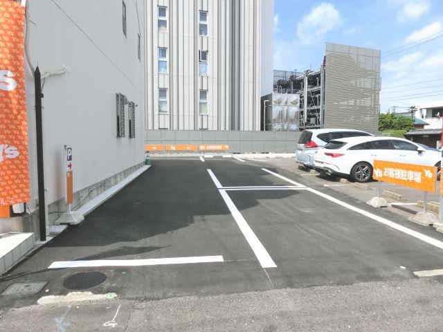 ワイズ・松降 第1(南)駐車場の外観・駐車場イメージ2枚目