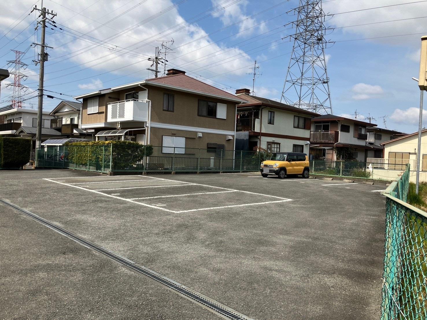 ひむろモータープールの外観・駐車場イメージ3枚目