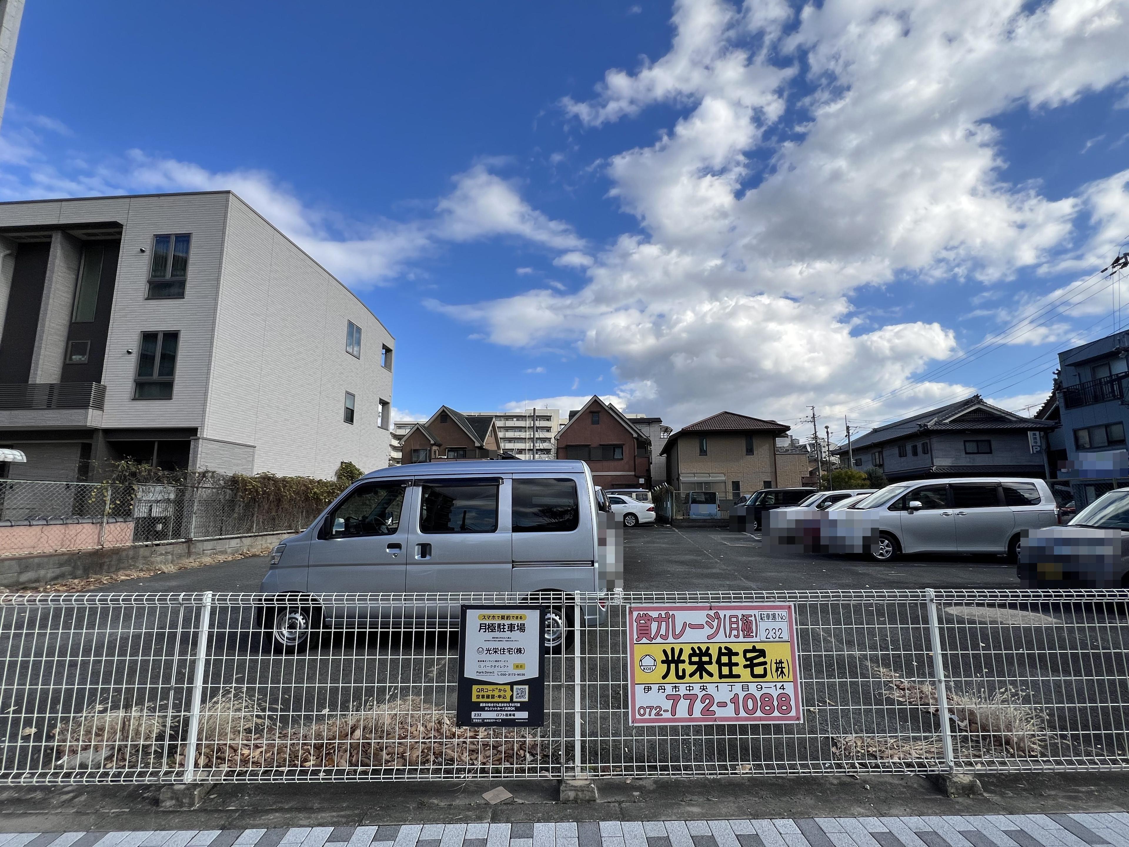 ロフト駐車場の外観・駐車場イメージ1枚目