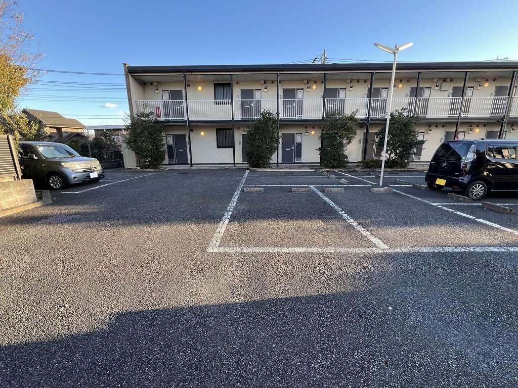 ヴィラ ノーバⅡ(37029)の外観・駐車場イメージ1枚目