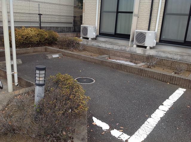 メゾン M(31811)の外観・駐車場イメージ1枚目