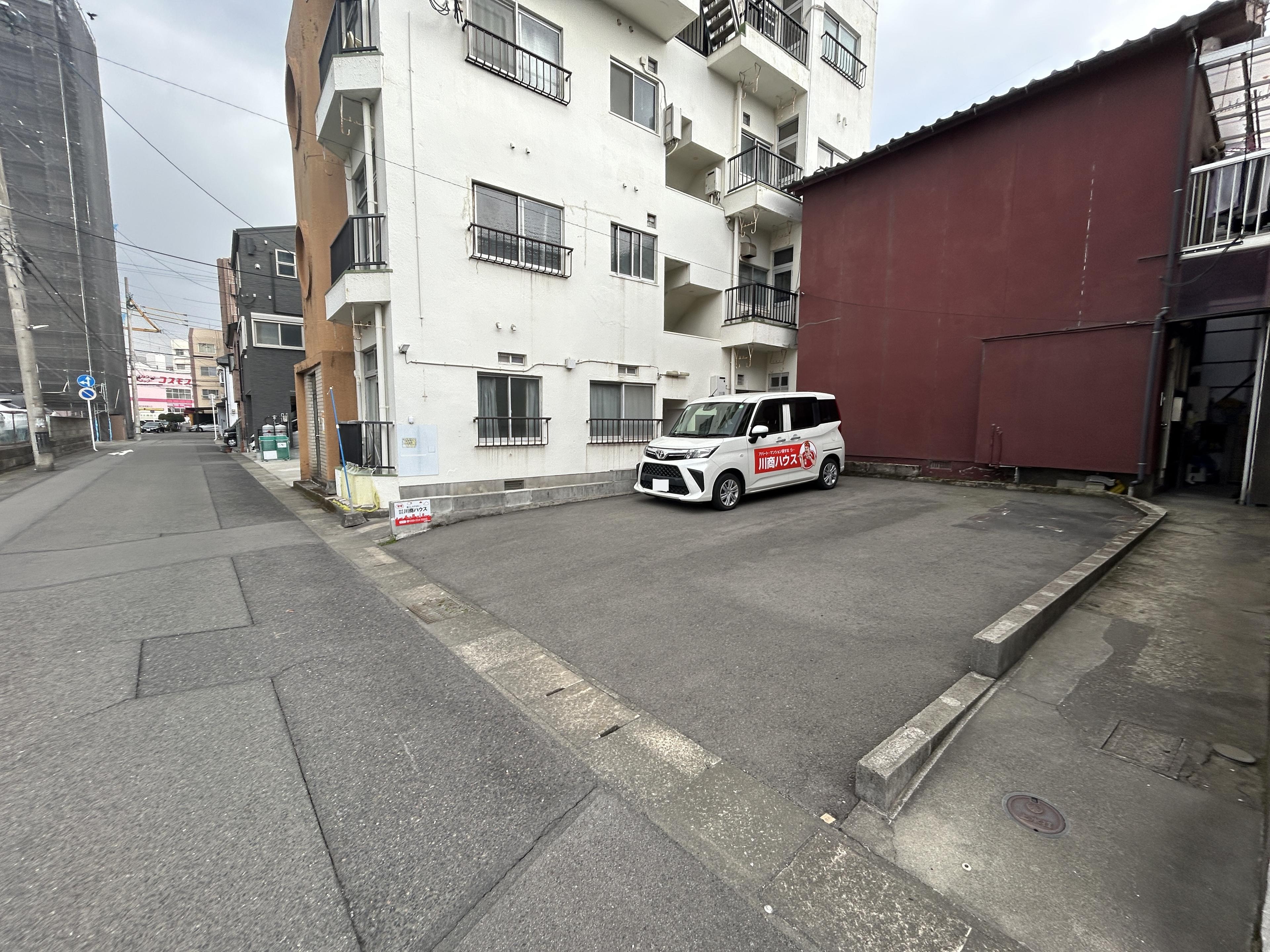 濵田駐車場(甲突町)の外観・駐車場イメージ3枚目