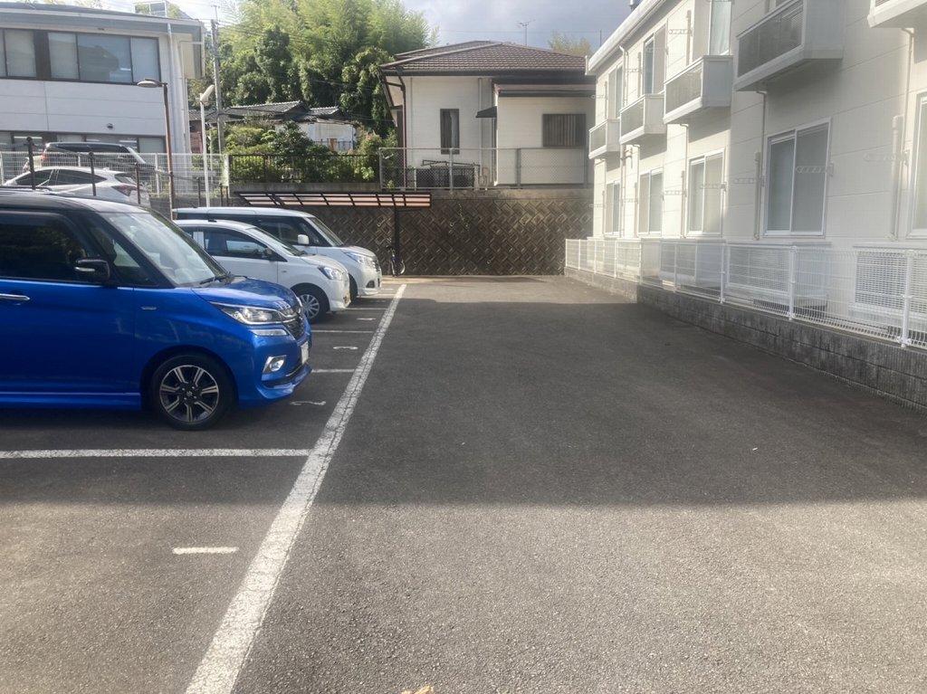 道ノ尾Ⅱ(20837)の外観・駐車場イメージ1枚目