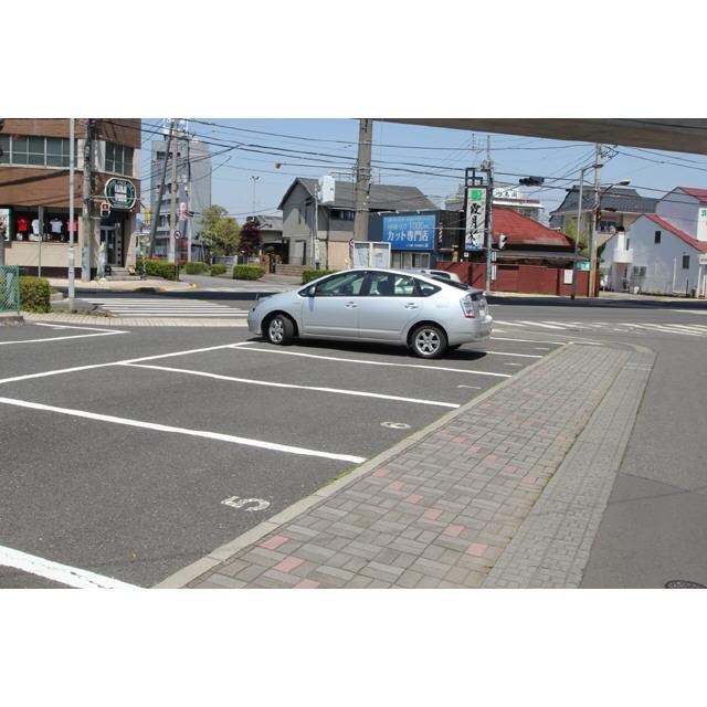 桜町月極駐車場の外観・駐車場イメージ3枚目
