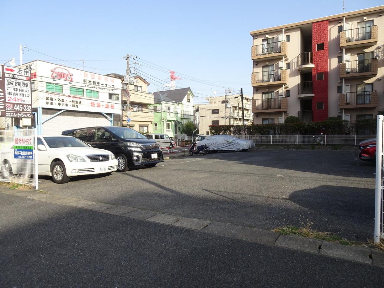 第3タナカパーキングの外観・駐車場イメージ2枚目