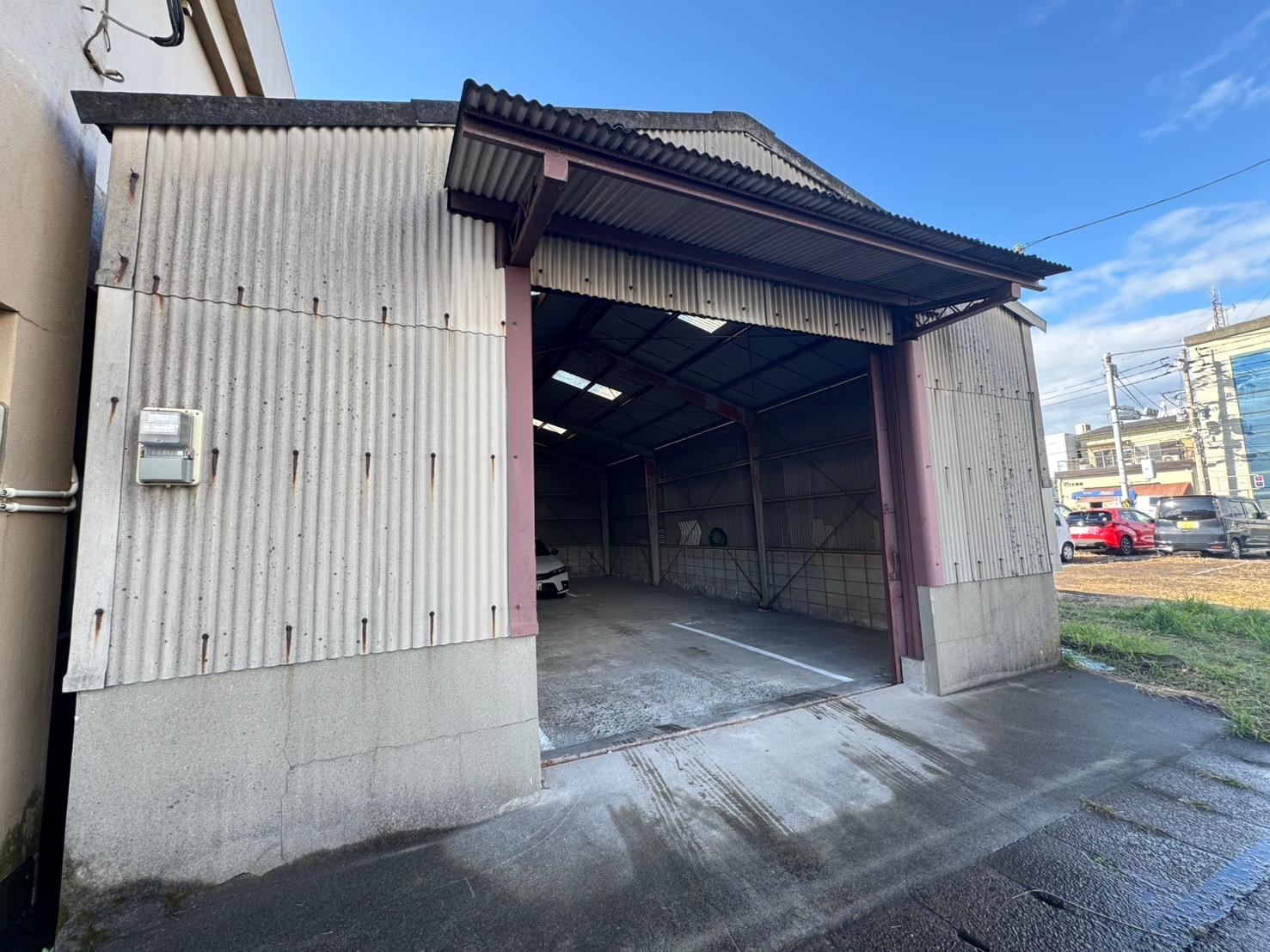 第4城南町月極駐車場の外観・駐車場イメージ1枚目