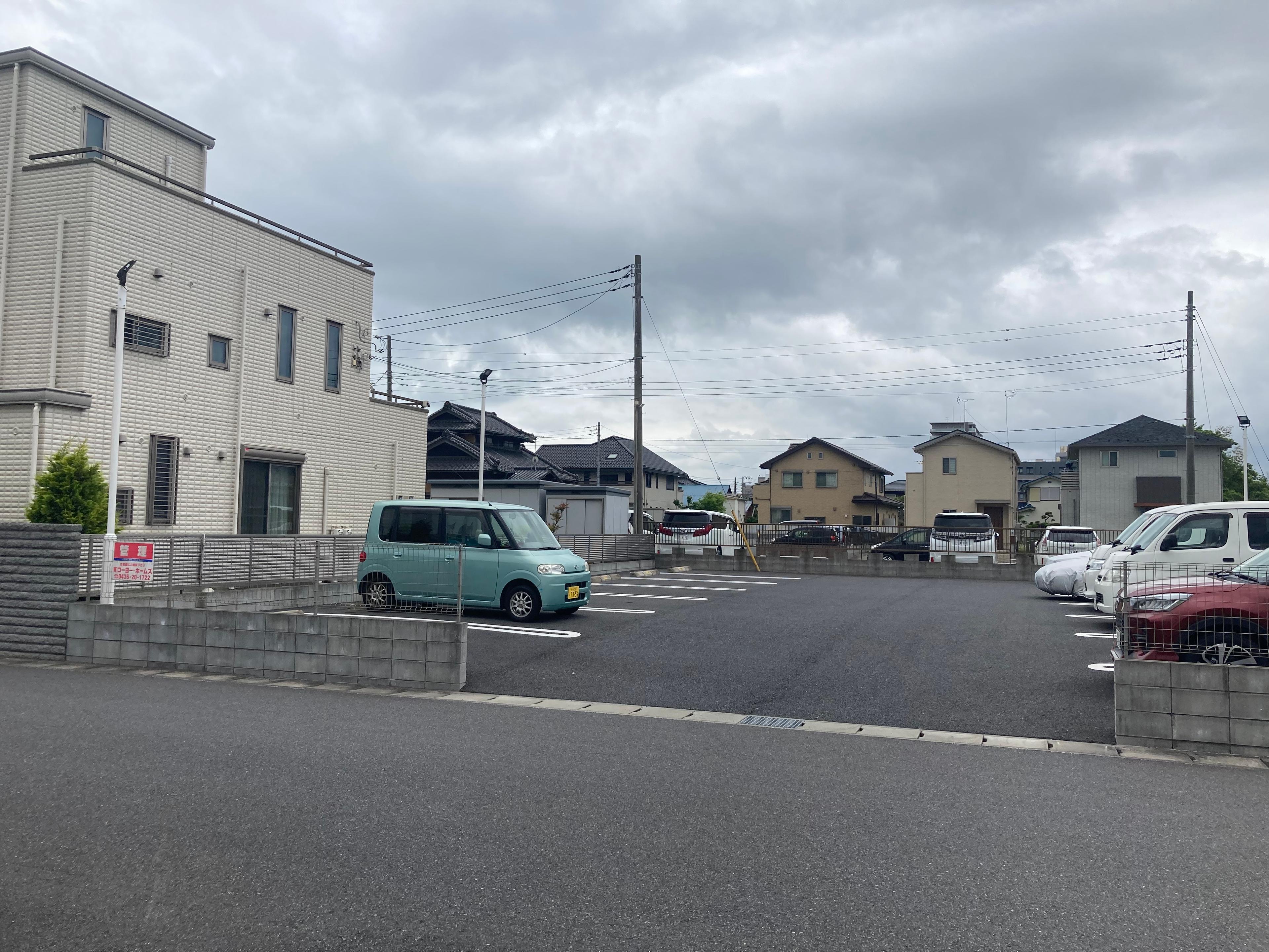 エス・アイパーキングの外観・駐車場イメージ1枚目