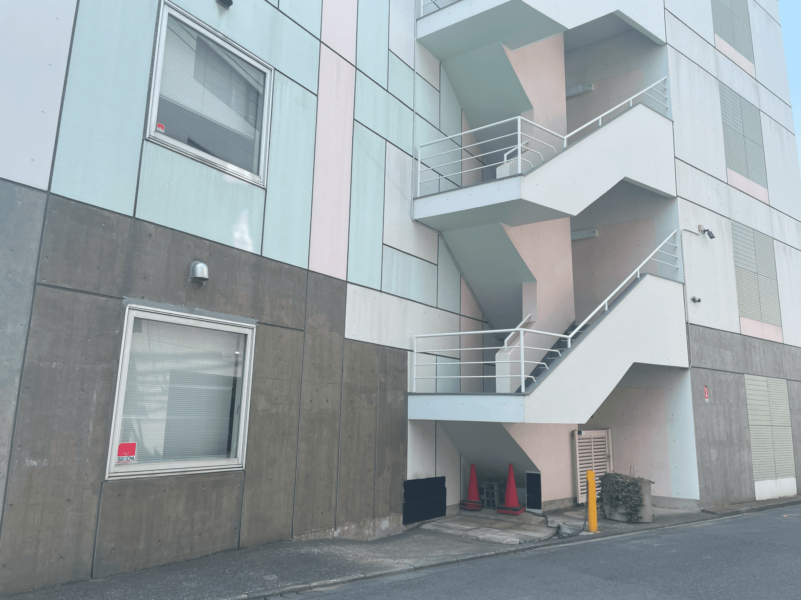 ISビル駐車場の外観・駐車場イメージ1枚目