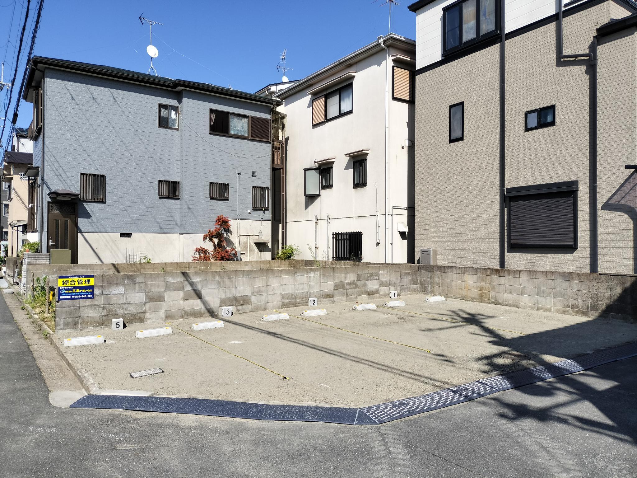 上中条二丁目駐車場の外観・駐車場イメージ1枚目