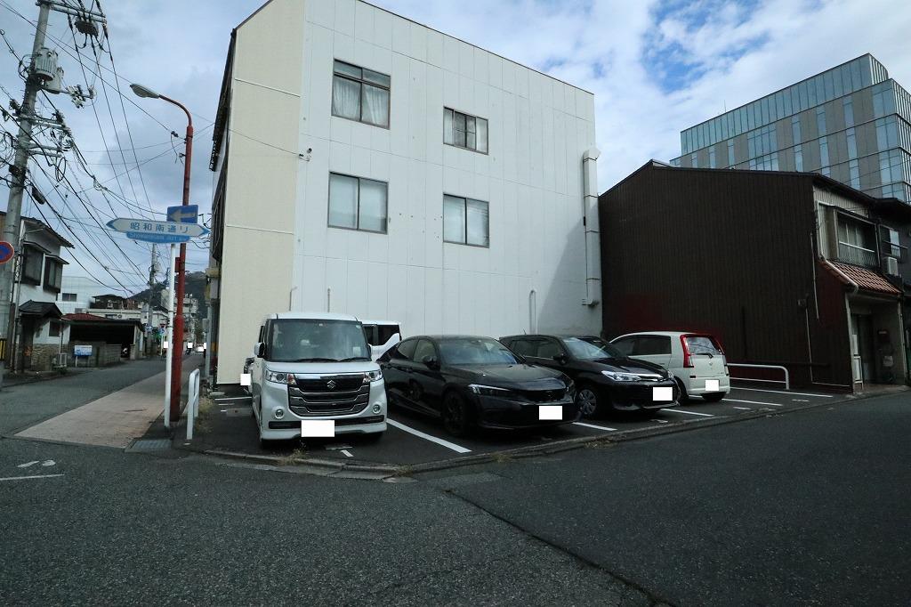 栄町407駐車場の外観・駐車場イメージ1枚目