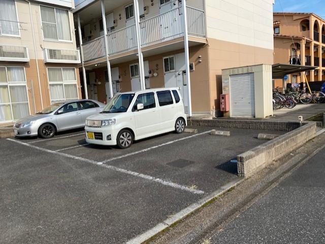 エトワール(17736)の外観・駐車場イメージ1枚目