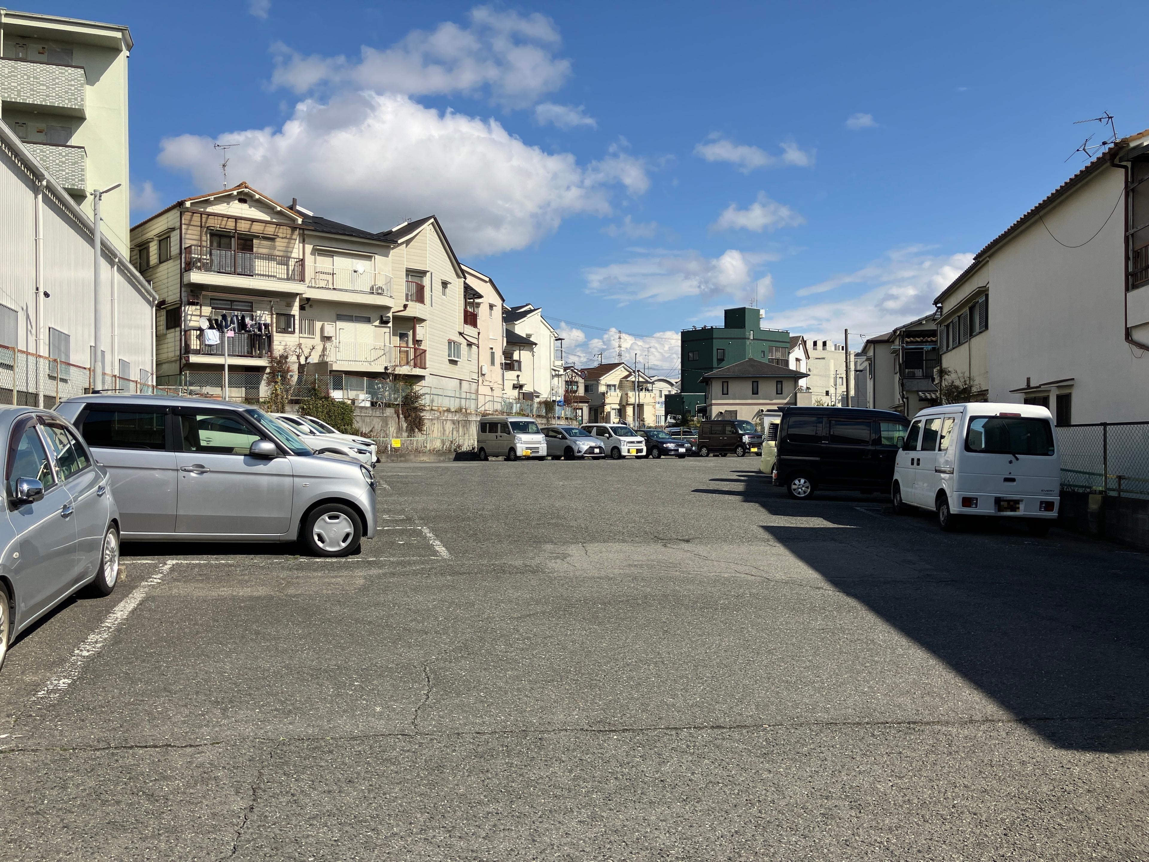 野村中町N駐車場の外観・駐車場イメージ3枚目