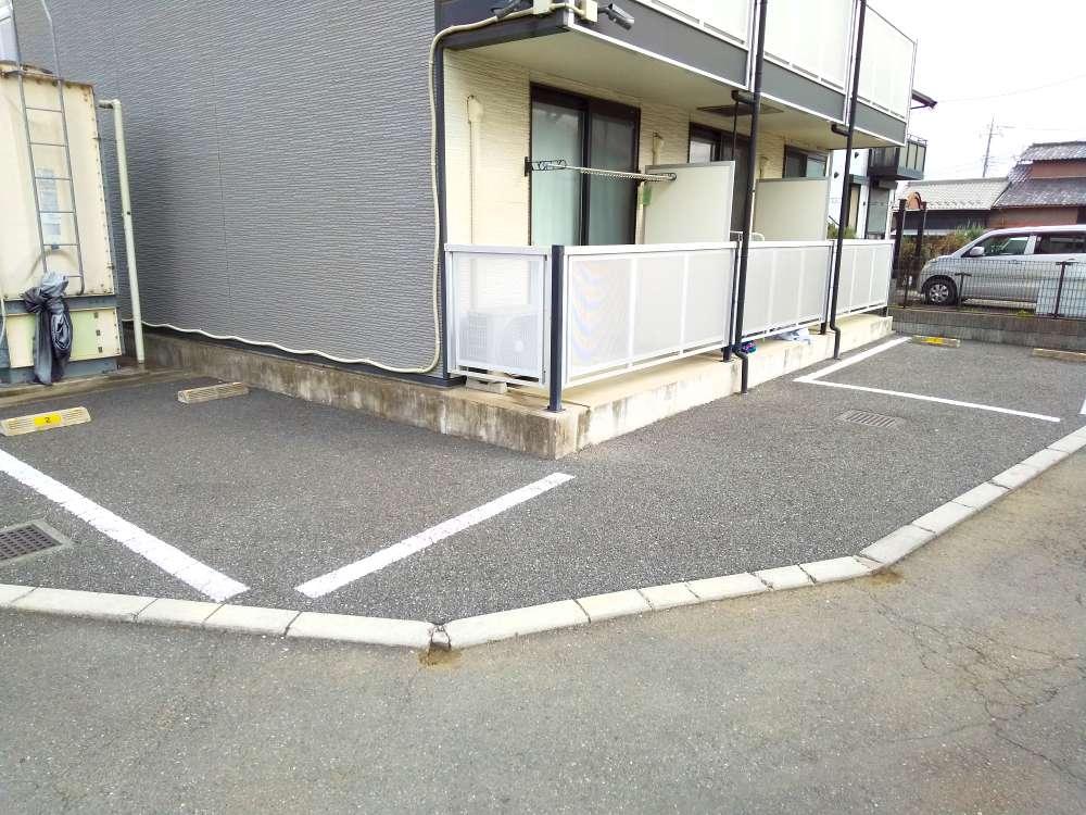 FreeBird(46360)の外観・駐車場イメージ1枚目