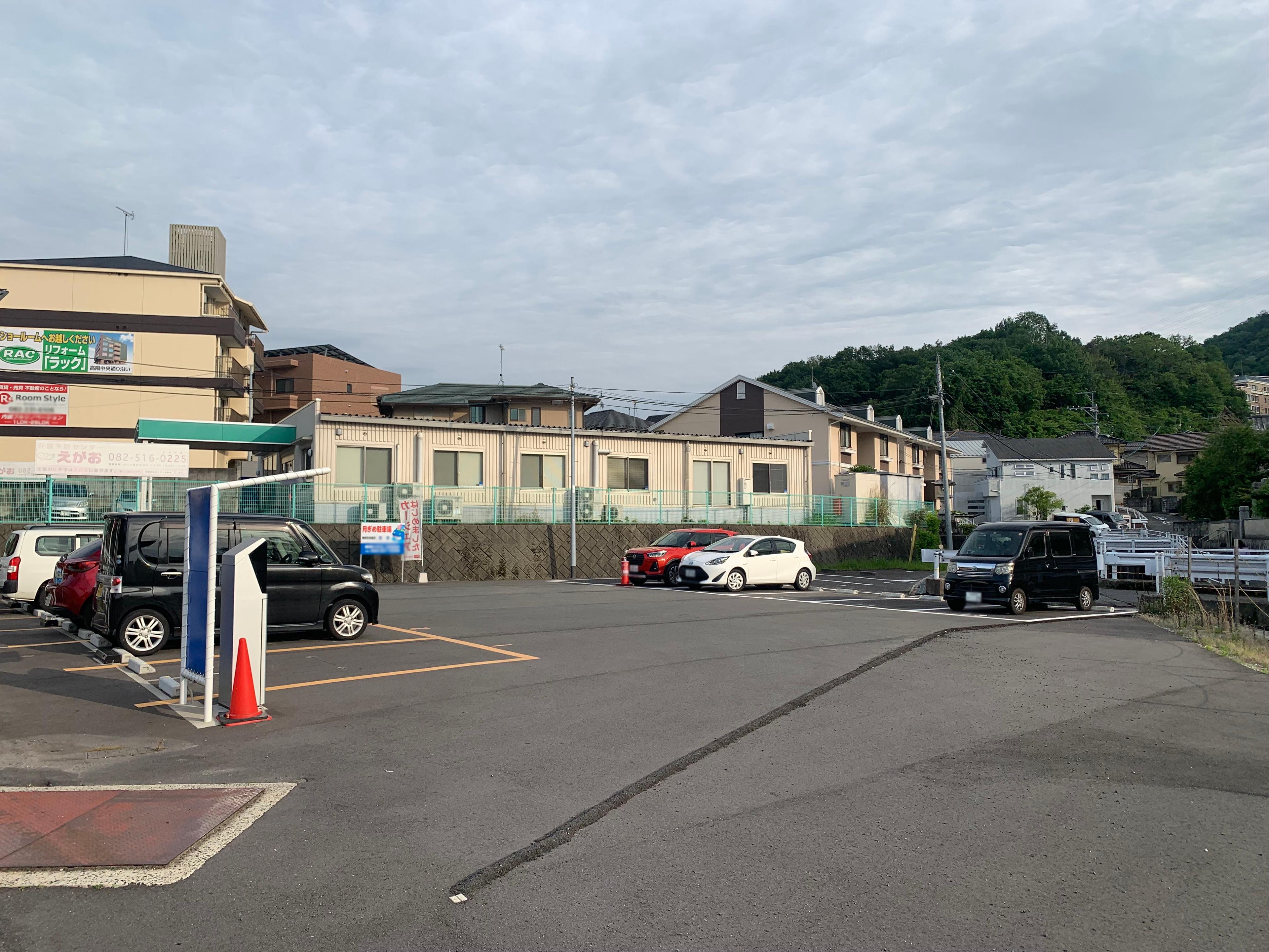 戸坂大上駐車場の外観・駐車場イメージ1枚目