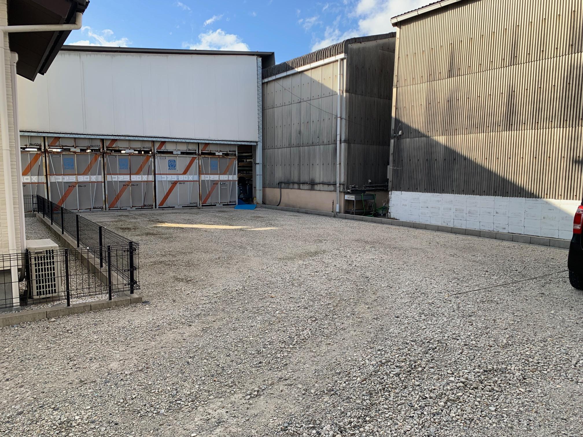 六反32パーキングの外観・駐車場イメージ2枚目