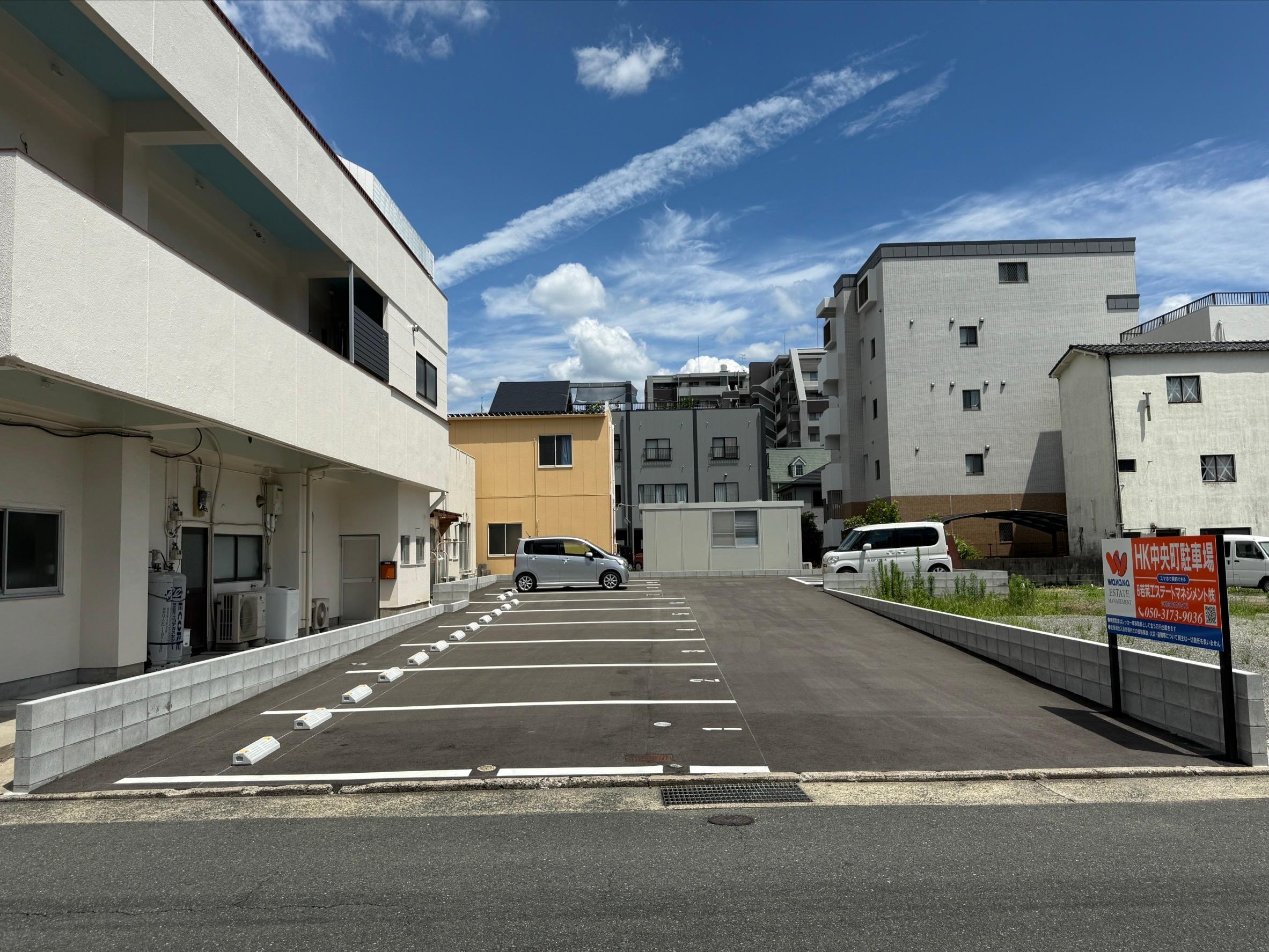 HK中央町駐車場の外観・駐車場イメージ1枚目