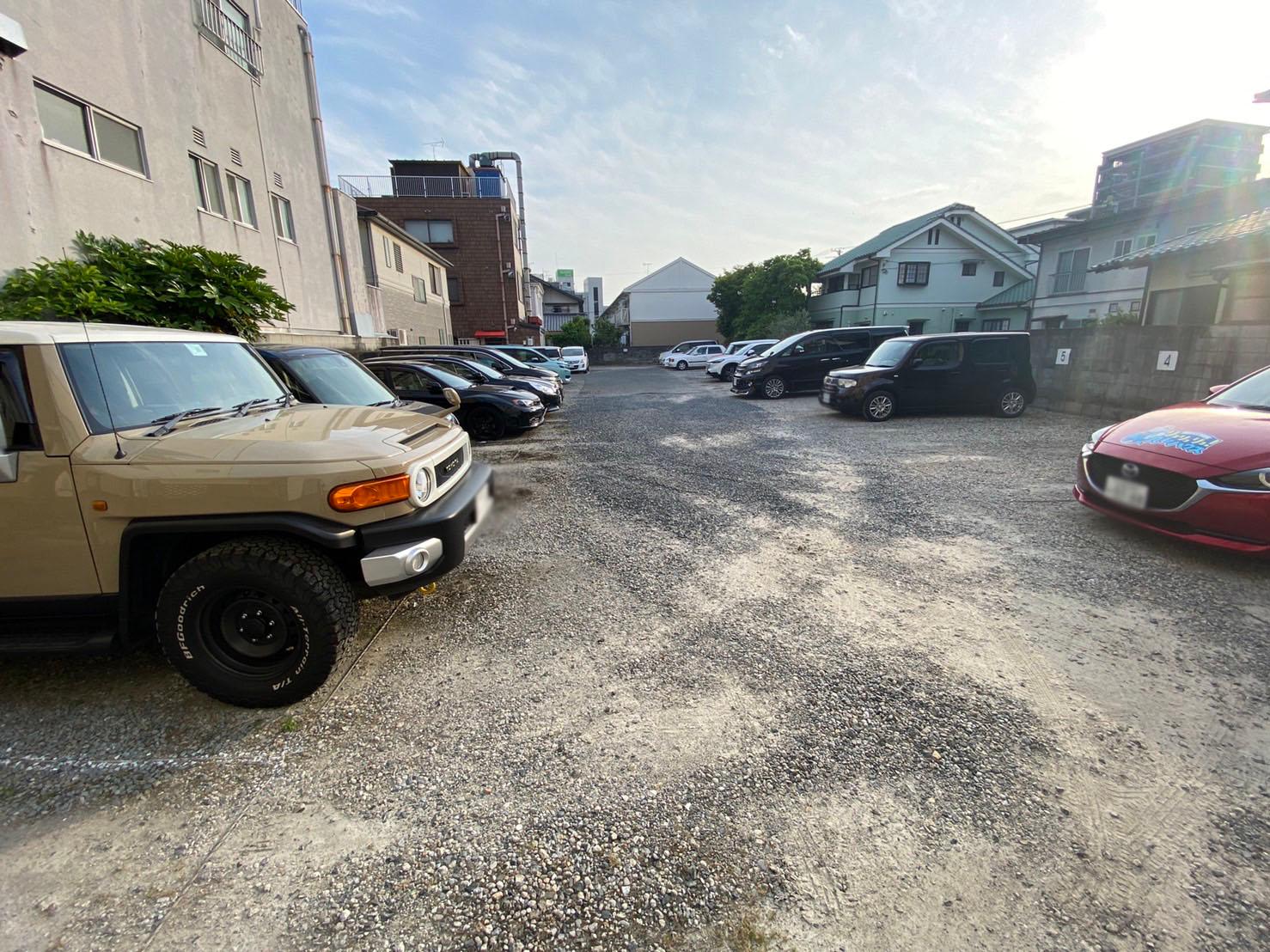 野村駐車場の外観・駐車場イメージ2枚目