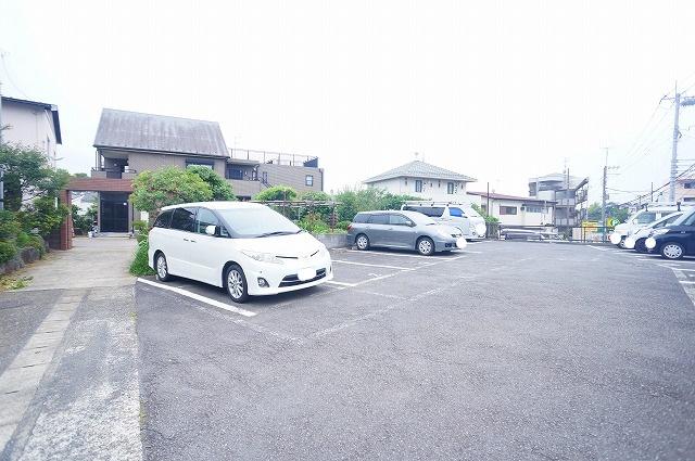 【934】河合駐車場の外観・駐車場イメージ2枚目