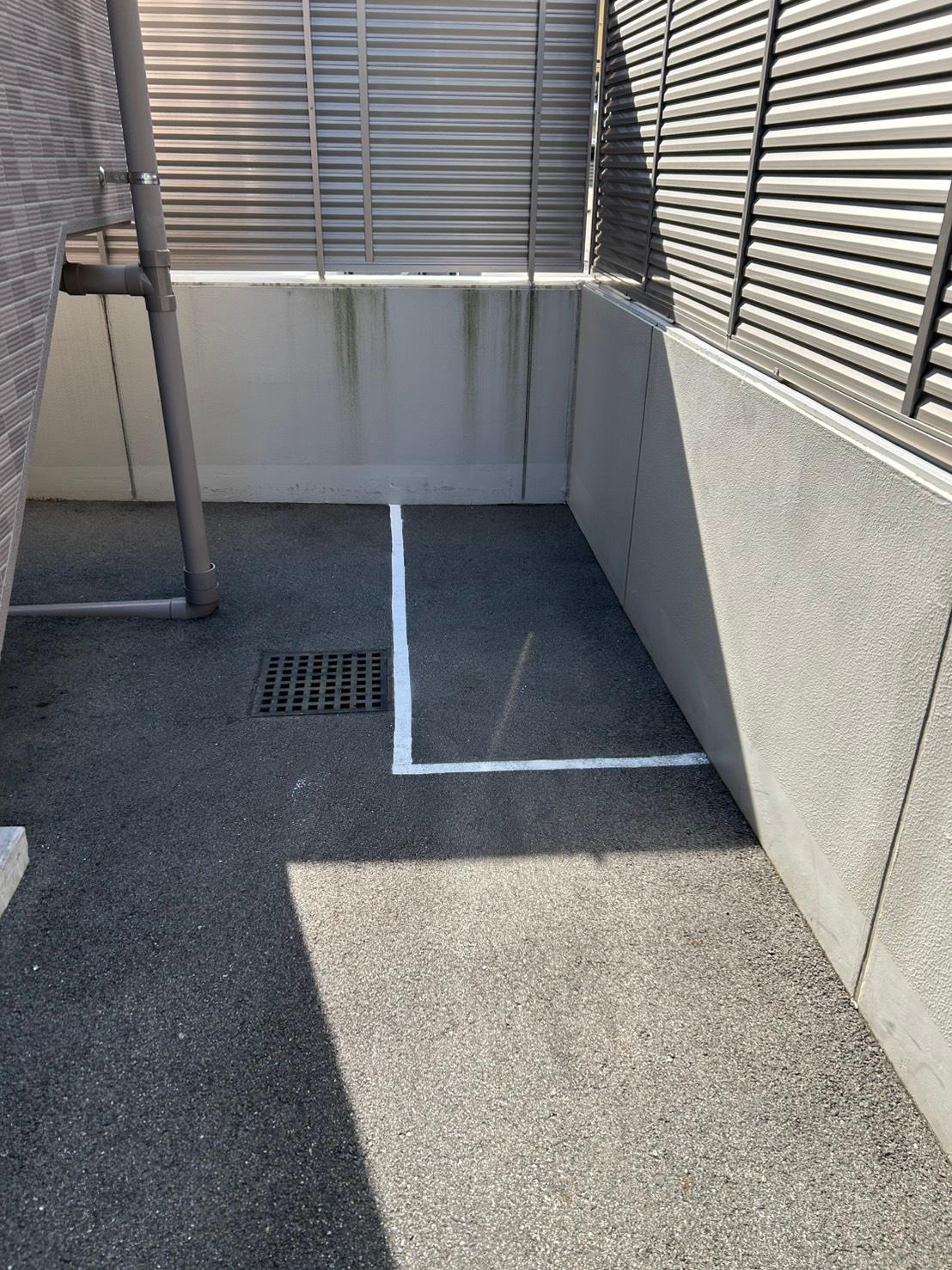 ラルウェンディ縮景園前イースト バイクガレージの外観・駐車場イメージ3枚目