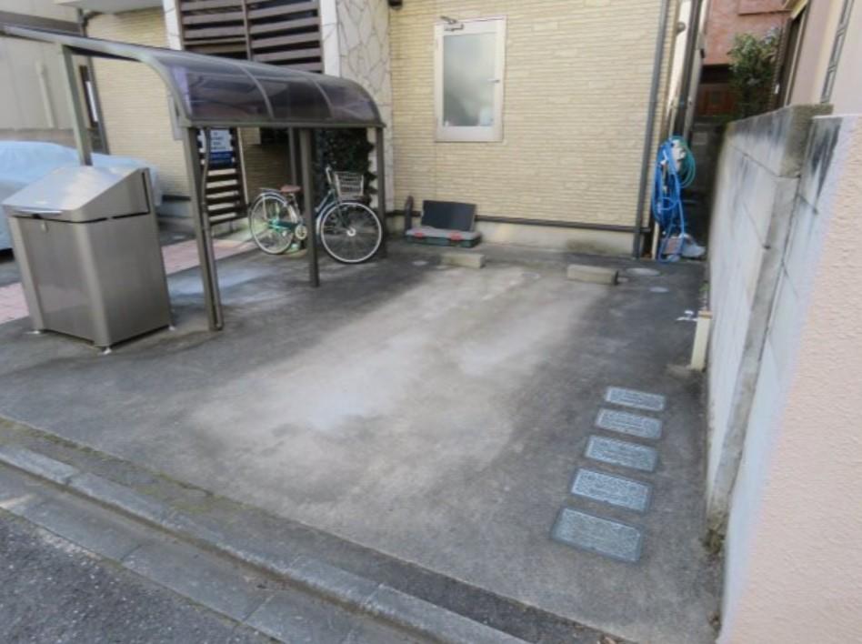 クレアール三鷹駐車場の外観・駐車場イメージ1枚目
