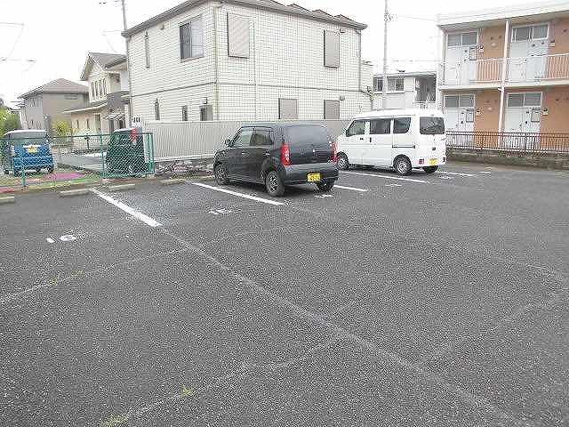 JINBA(19736)の外観・駐車場イメージ1枚目