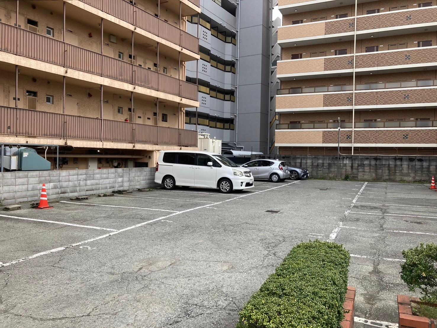 東本第3モータープールの外観・駐車場イメージ2枚目