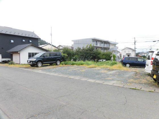 東安庭吉田月極駐車場の外観・駐車場イメージ3枚目
