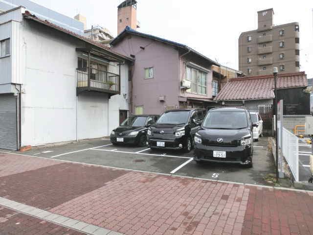 ワイズ・栄 第3駐車場の外観・駐車場イメージ3枚目