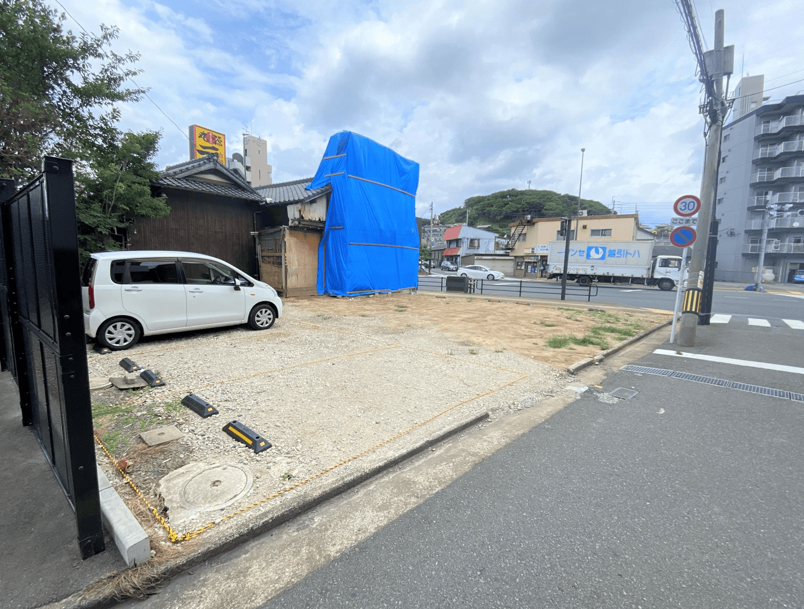 紅梅1丁目駐車場の外観・駐車場イメージ2枚目