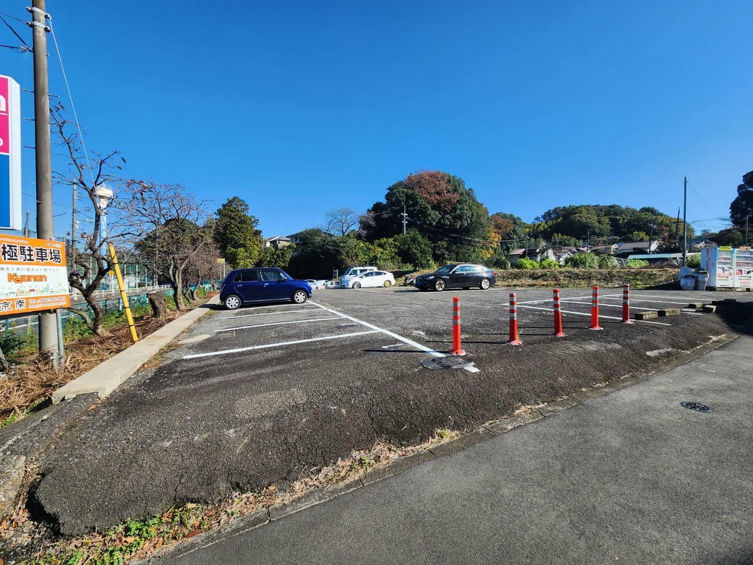 第2坂倉駐車場の外観・駐車場イメージ1枚目