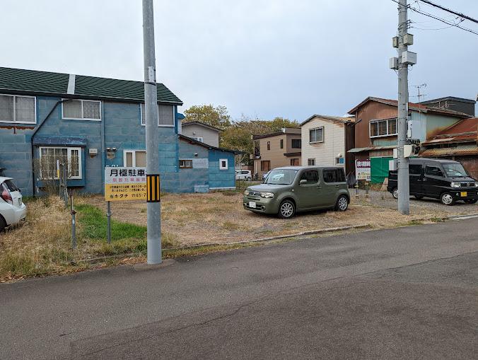旭町4番月極駐車場の外観・駐車場イメージ1枚目