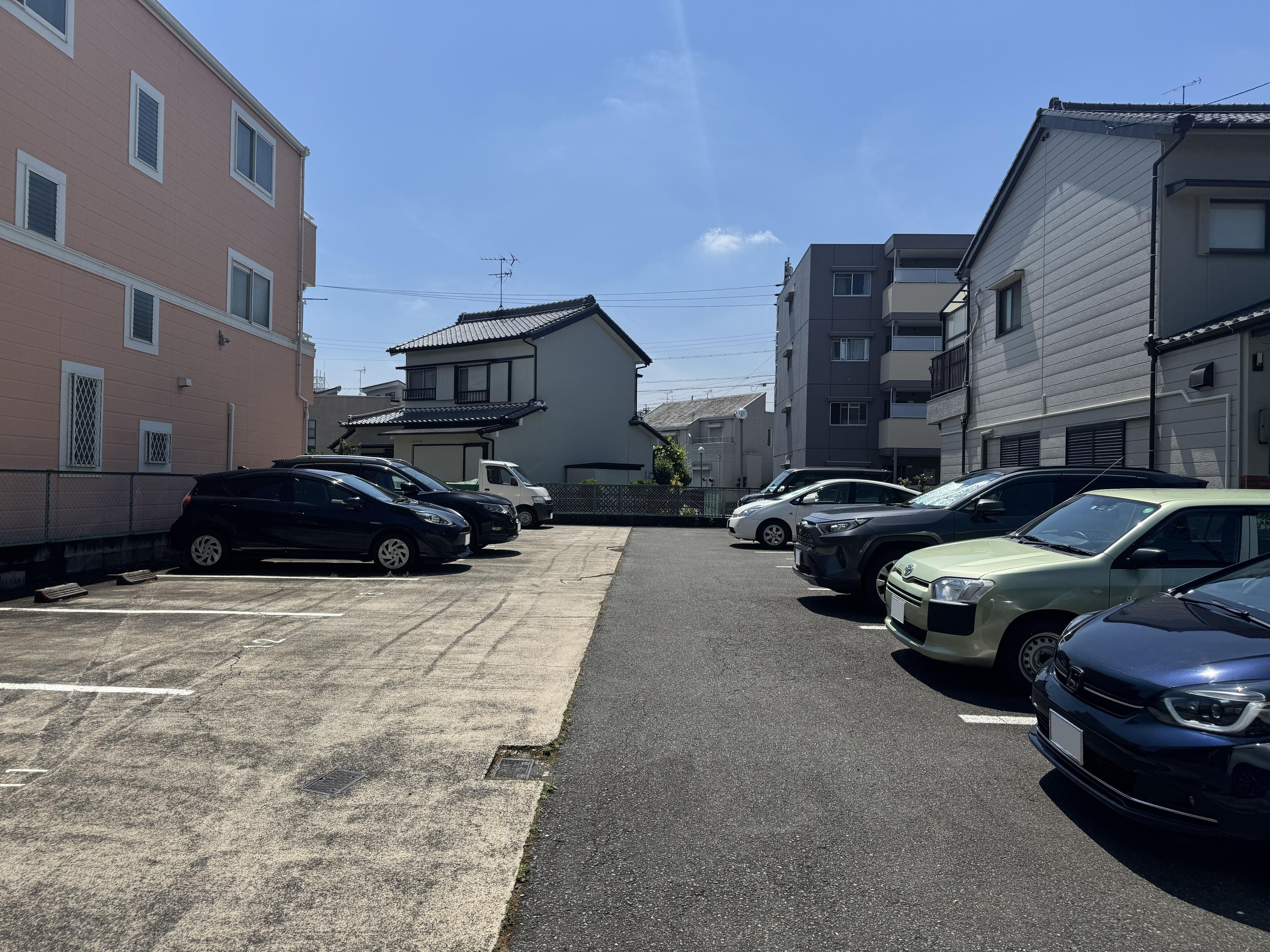 P303の外観・駐車場イメージ2枚目