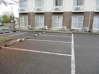 アラモード(17130)の外観・駐車場イメージ1枚目