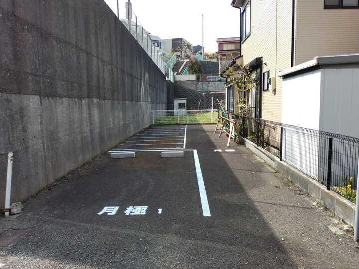 下永谷3丁目駐車場の外観・駐車場イメージ1枚目