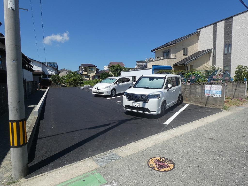 奈多駅前パーキングの外観・駐車場イメージ2枚目