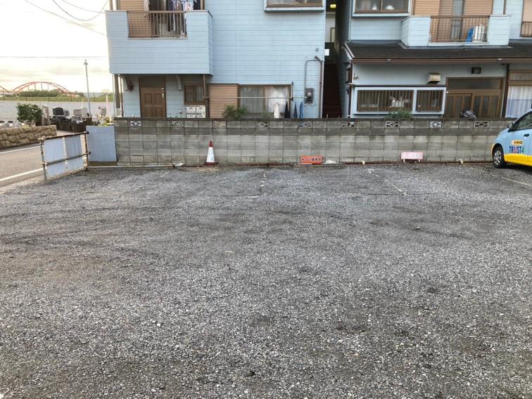 渡辺駐車場の外観・駐車場イメージ2枚目