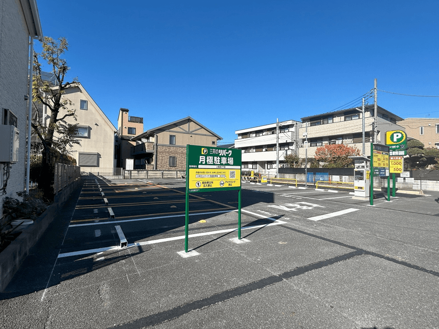 上篠崎2丁目の外観・駐車場イメージ1枚目