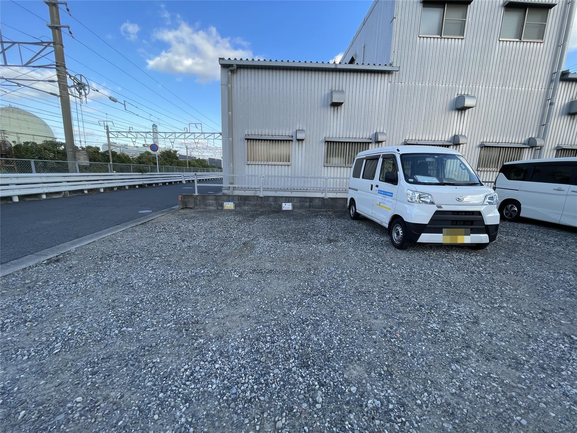 ジョイフル陣原駐車場の外観・駐車場イメージ3枚目